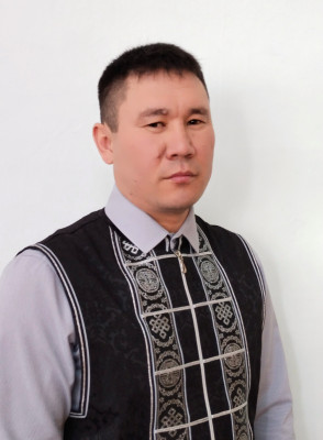 Бадмаев Улюмджи Васильевич Бадмаев Улюмджи Васильевич